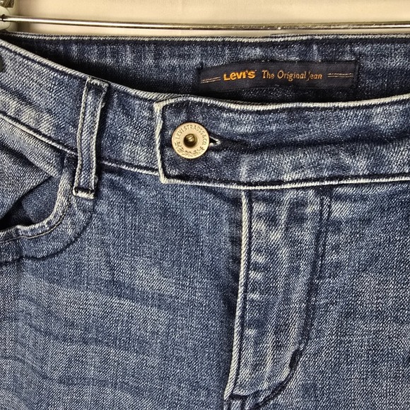 Levi's Mid Rise Skinny Boot Jeans Size‎ 8M Blue Denim Light Wear - Picture 3 of 16